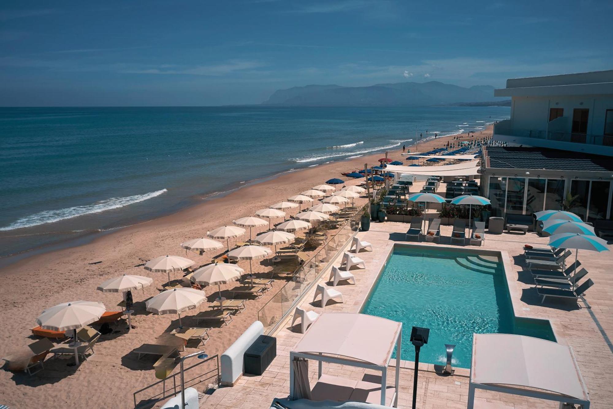 Hotel La Battigia Alcamo Marina Exterior photo